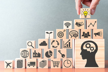 光遇普通陪和指定陪是什么