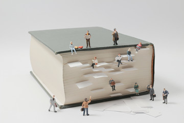 关于中秋节的灯谜有哪些及答案