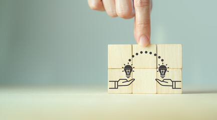 幼儿园小班教案《认识水果》