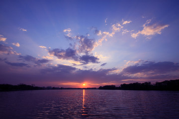 幼儿园小班教案《认识水果》